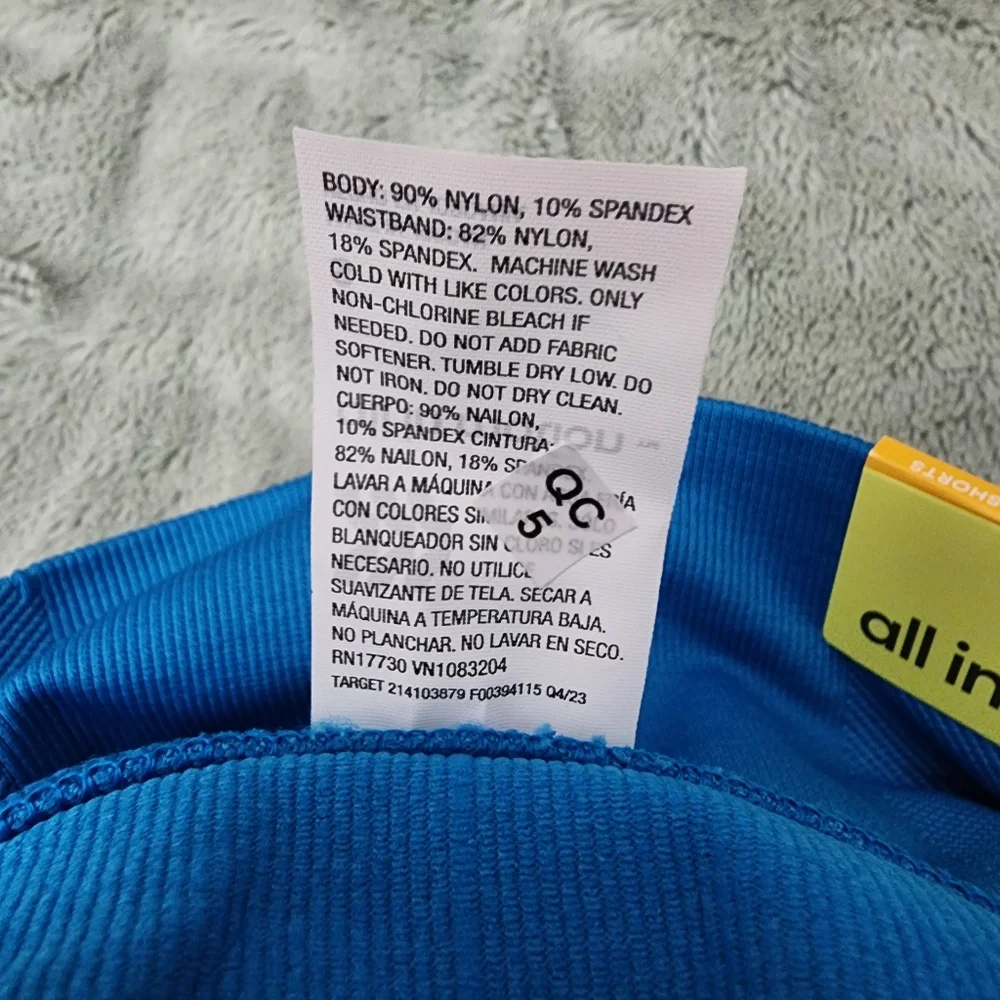 All in Motion Women’s Seamless High-Rise Core Bike Shorts Blue 6